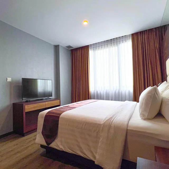Suite, Asialink Hotel By Prasanthi 7/10