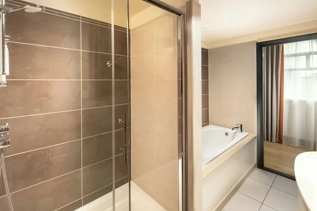 جناح بانورامي بسرير كينج، Manchester Piccadilly Hotel 7/7