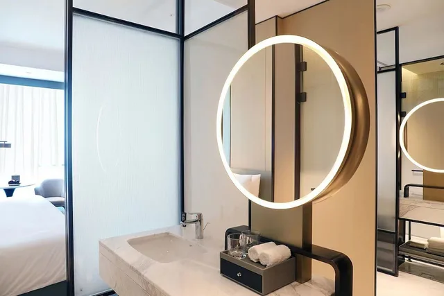 غرفة سوبيريور بسرير كينج، Novotel Shanghai Wanyuan 4/5