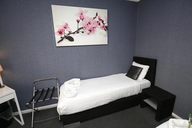 غرفة اقتصادية مفردة بحمام مشترك، Hotel Flipper 5/6