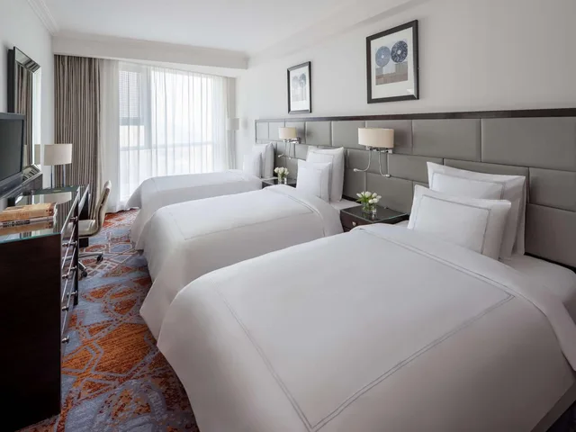 Classic, Twin Beds, Kaaba View, Swissotel Makkah 4/7