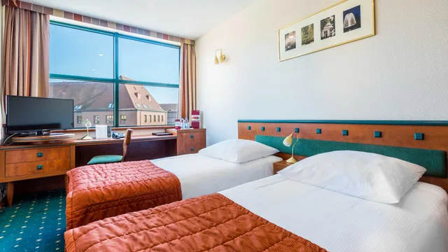 غرفة قياسية بسرير مزدوج، Qubus Hotel Gorzow Wielkopolski 1/4