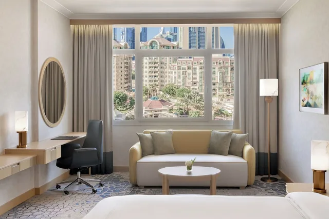 Deluxe, King Bed, Swissotel Al Murooj Dubai 9/9