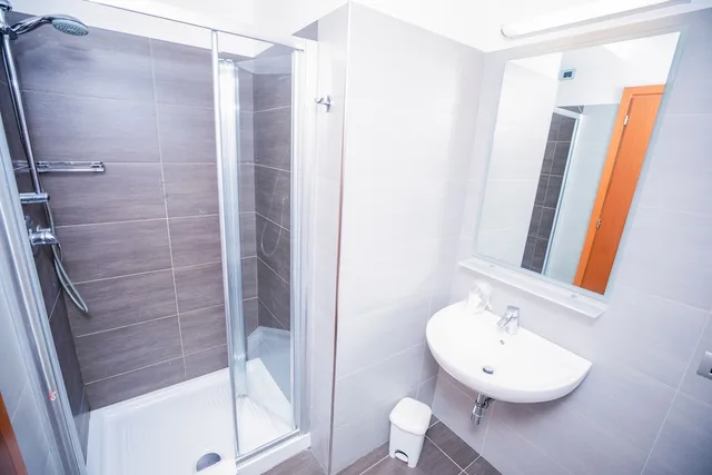 غرفة قياسية ثلاثية بسريرين منفصلين مع أريكة، Hotel Gabbiano 3/3