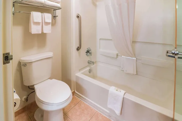 غرفة قياسية بسريرين كوين، Quality Inn & Suites Sequim at Olympic National Park 5/5