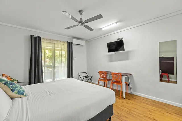غرفة قياسية بسرير كينج، Broome Time Resort 1/10
