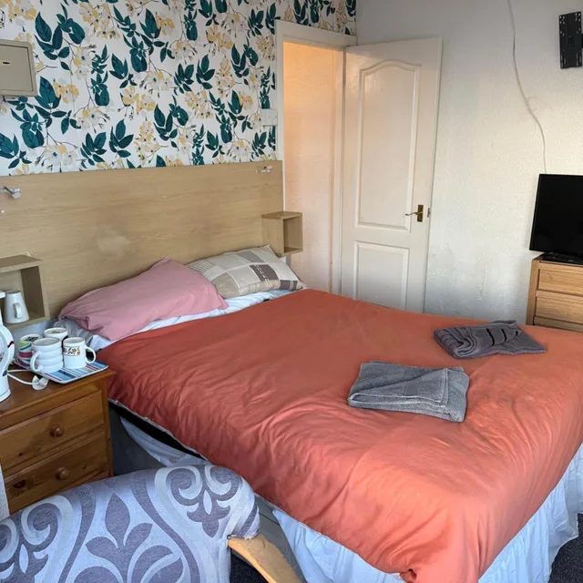 Standard Triple Room, The Hawkes Hotel 1/9