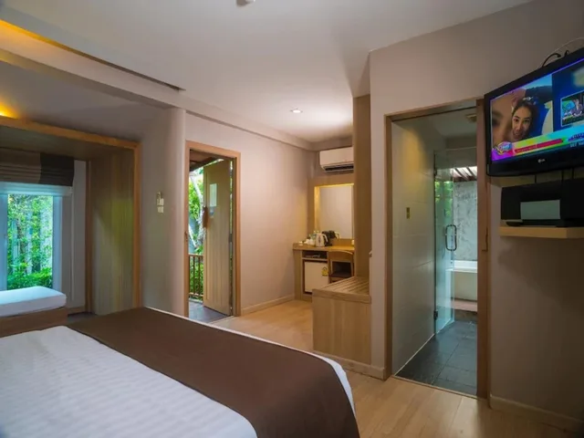 Villa, King Bed, Hot Tub, Synergy Samui 5/10