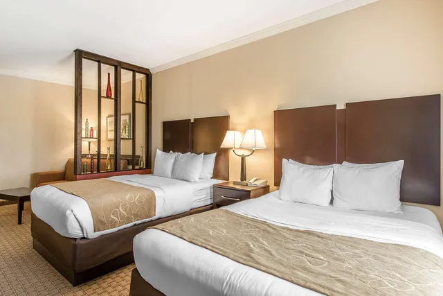 جناح بسريرين كوين، Comfort Suites Lawton Near Fort Sill 2/3