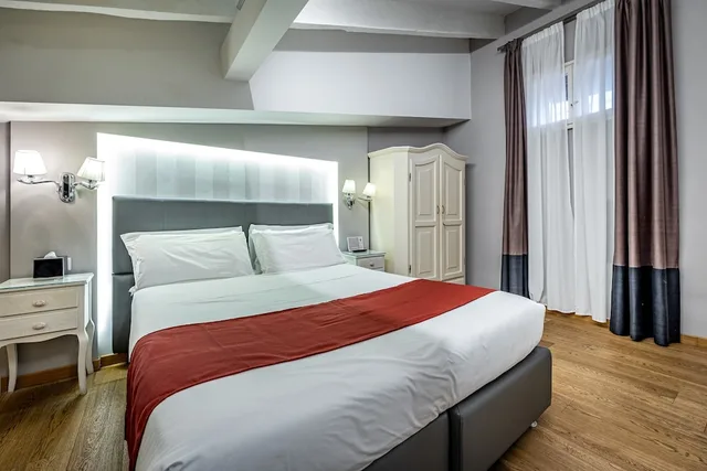 Economy, Double Bed, Antico Centro Suites 3/7