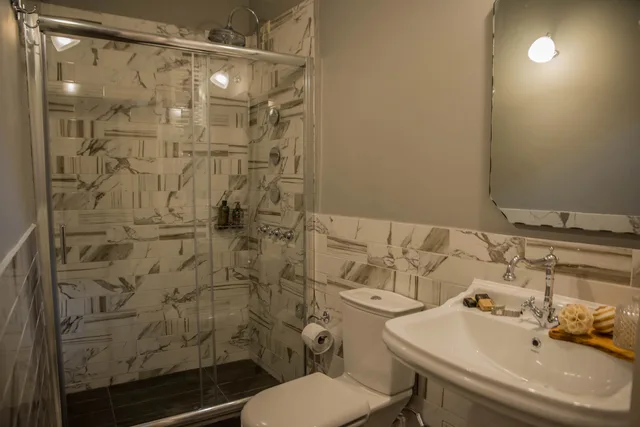 جناح جونيور، Kyria Boutique House 3/3