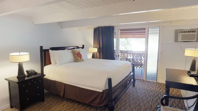 Deluxe, King Bed, Garden View, Hotel Moloka I 2/3