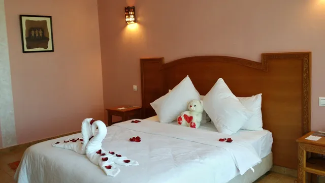 Panoramic, Twin Beds, Dar Eddaya 2/5