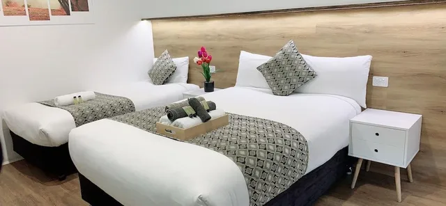 غرفة سوبيريور، Elm Motel 1/1