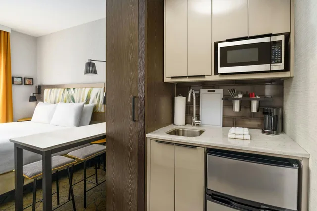 استوديو بسرير كينج بشرفة، TownePlace Suites by Marriott New York Manhattan/Chelsea 9/10