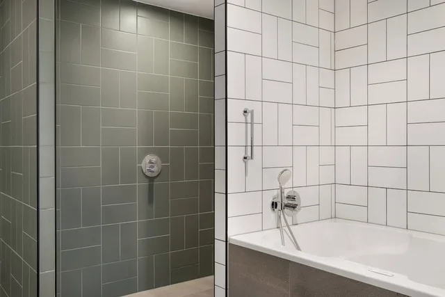 جناح ركني بسرير كينج بغرفة نوم واحدة، RENAISSANCE AMSTERDAM SCHIPHOL AIRPORT HOTEL 5/8