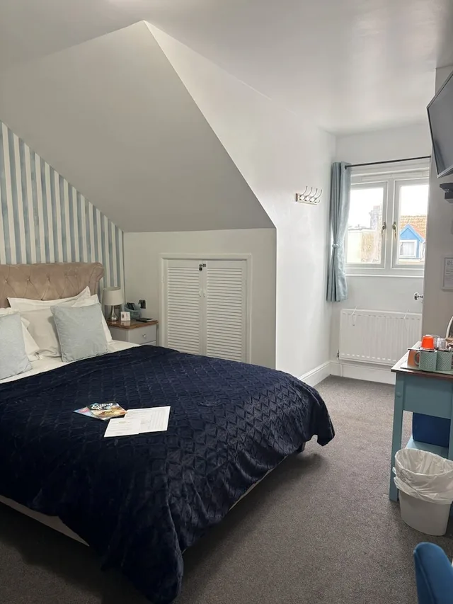 Family, King Bed, Bunk Bed, Cherwood Hotel 5/10