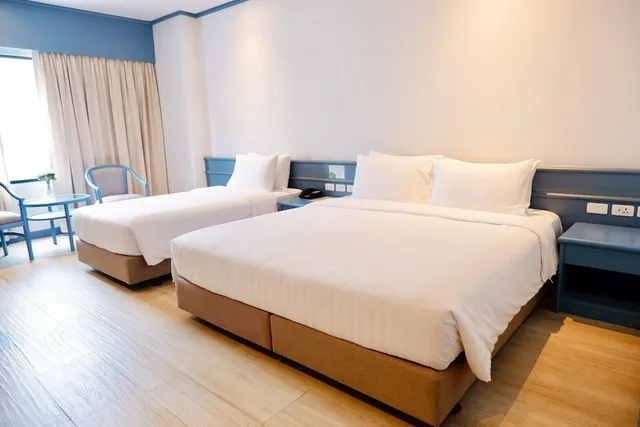 غرفة ثلاثية بسرير كينج، Furamaxclusive Pratunam Park Hotel 4/10