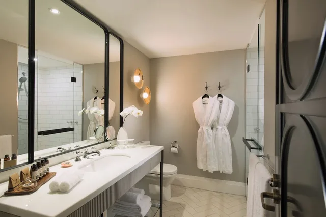 غرفة بسرير كينج، Mayfair Hotel 4/4