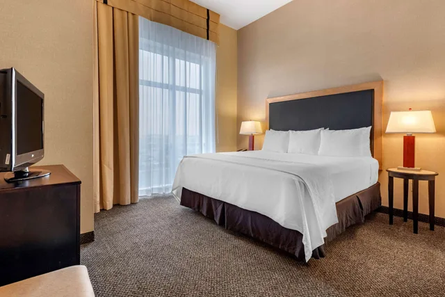 جناح بسرير كينج لذوي الإعاقة، Wyndham Noblesville 1/7