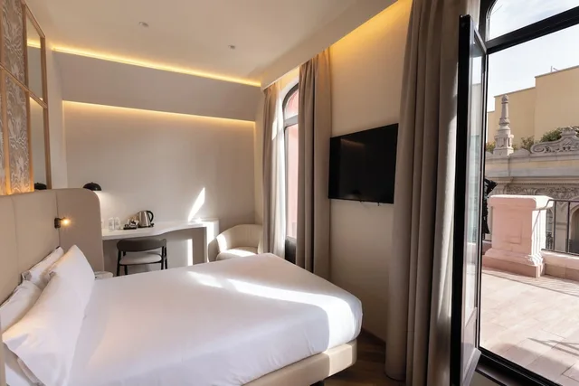 غرفة سوبيريور بسريرين منفصلين بشرفة، Petit Palace Chueca 2/9