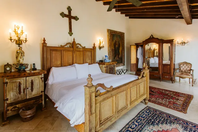 جناح ملكي بسرير كينج بإطلالة على البحر بشرفة، Hacienda San Angel 4/7