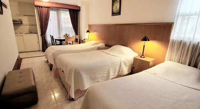 غرفة قياسية ثلاثية، HOTEL INTERBOGOTA 1/1
