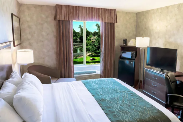 غرفة بسرير كينج، Comfort Inn & Suites Walla Walla 3/4