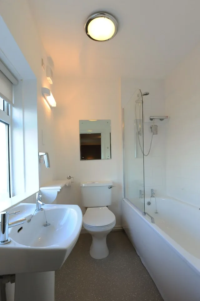 غرفة عائلية، Spy Glass & Kettle Hotel 7/8