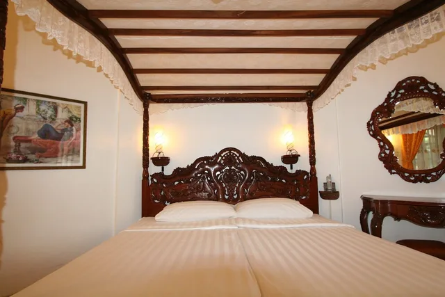 Suite, Villa, King Bed, Dolce Vita Hotel 2/7