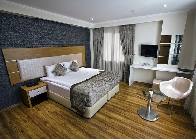 غرفة قياسية بسرير مزدوج أو سريرين منفصلين، Edis Premier Hotel 1/1