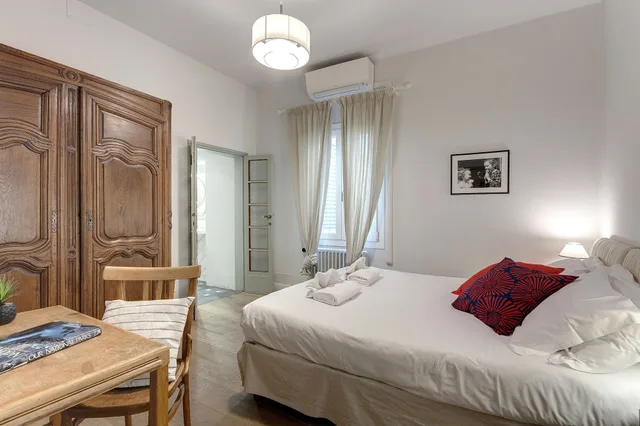شقة بسريرين كوين بغرفتي نوم مع أريكة، Mamo Florence - Nori Apartment 2/10