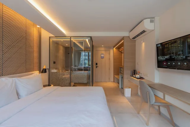 Garden, Superior, King Bed, Howard Johnson by Wyndham Pattaya JC 1/5