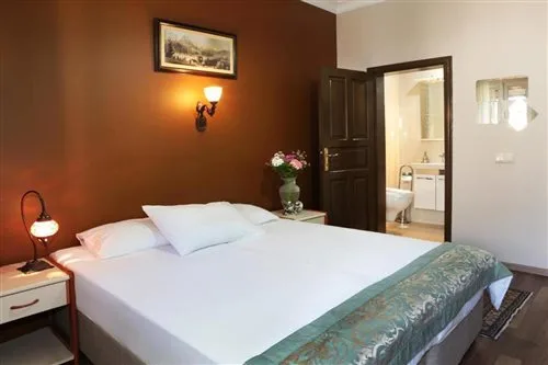 غرفة اقتصادية بسرير مزدوج، Sur Hotel 1/1