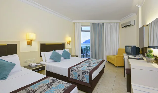 غرفة كومفورت بإطلالة على البحر، Monart City Hotel All Inclusive 1/2