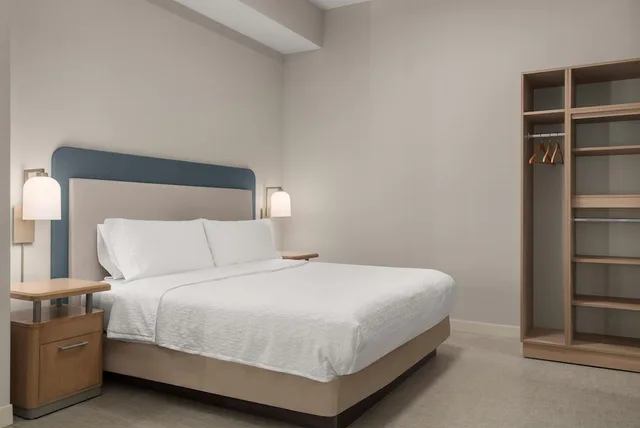 جناح استوديو بسرير كينج مع أريكة لذوي الإعاقة، Homewood Suites By Hilton Burlington 2/6