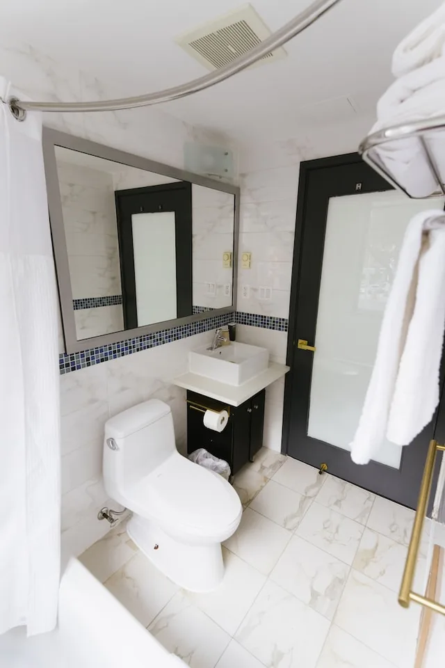 غرفة بسرير كينج بإطلالة على المدينة، Hotel Richland LES 7/8
