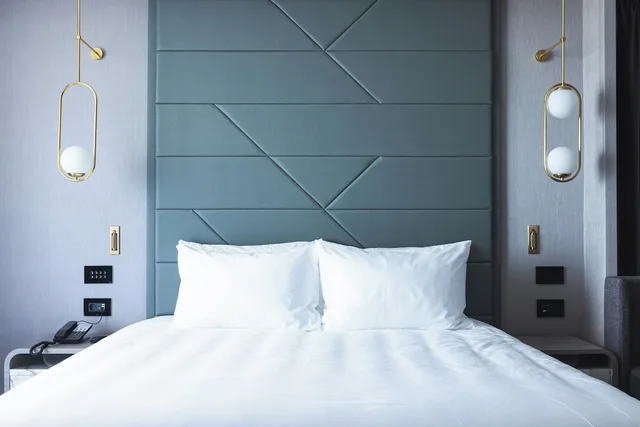 1 Bedroom, Suite, Single Bed, Lateral Side Lake View, Balcony، Crowne Plaza Constanta Mamaia Beach 3/4