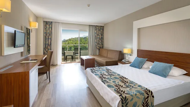 غرفة كبيرة بسرير مزدوج، Greenwood Kemer Resort 2/10