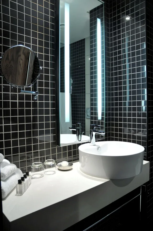 جناح جونيور بسرير كينج، Southern Sun Rosebank 8/10