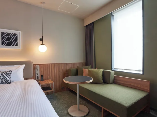 Comfort, Queen Bed, Sofa, Cross Life Hakata Tenjin 1/5