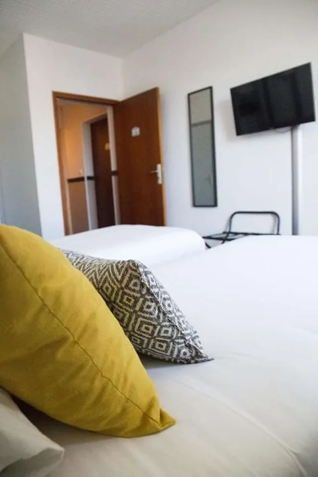 غرفة سوبيريور بسرير كينج، Sure Hotel by Best Western Angouleme 2/5