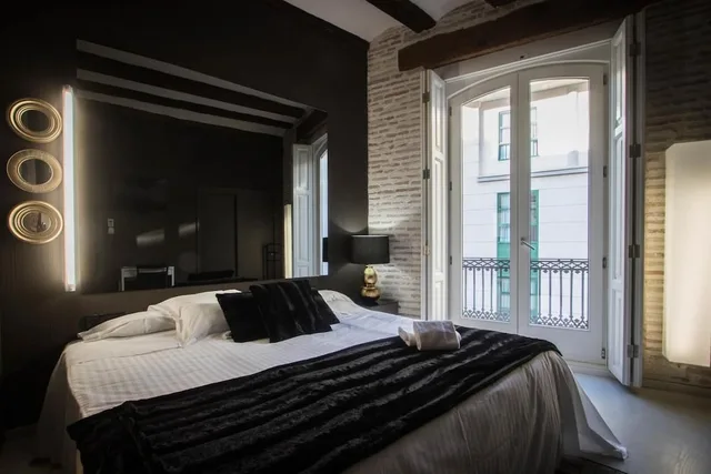 غرفة سوبيريور بسرير مزدوج، Cosy Rooms Embajador 1/10
