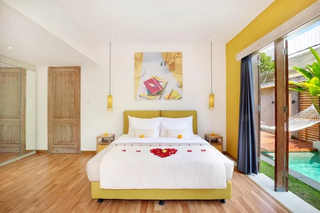 فيلا ملكية بسرير كينج، La Mira Villa Seminyak by Ini Vie Hospitality 2/2