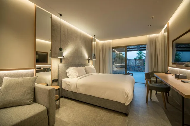 غرفة كلاسيكية بإطلالة على البحر بمسبح خاص، King Minos Retreat Resort and Spa 3/5