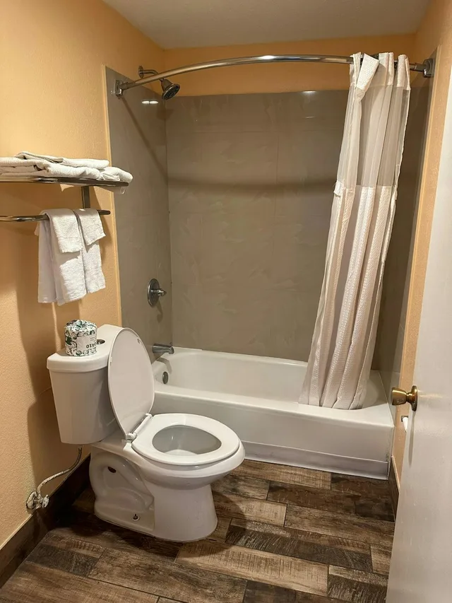 غرفة بسريرين كوين لذوي الإعاقة، Stay Inn by OYO Near I 80 Lincoln West 3/3