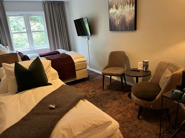غرفة كلاسيكية ثلاثية بسرير كينج وسرير فردي، Molla Hotel 5/7
