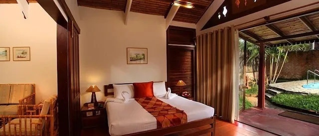 Pool, Bamboo, Villa, Queen Bed، Abad Whispering Palms 4/6