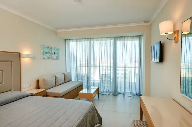 Room, Lateral Side Sea View، Sunrise Beach Hotel 1/2