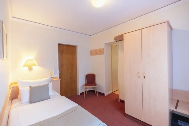 غرفة ديلوكس بسرير مزدوج مع أريكة، Novum Hotel Bremer Haus 2/10